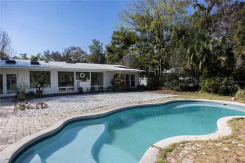 Casa en venta en Gainesville, Florida, 4 dormitorios, 325.99 m2 № 1775105 - foto 2
