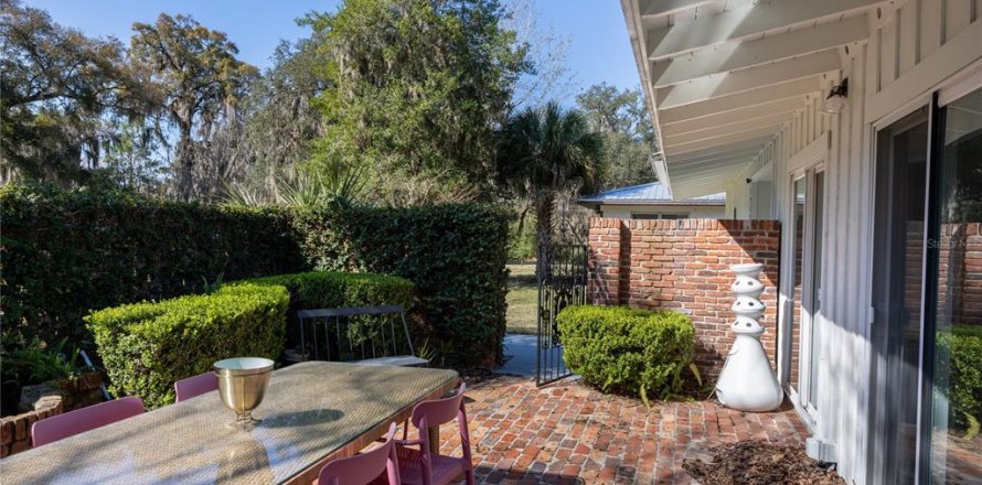 Casa en Gainesville, Florida 4 dormitorios, 325.99 m2 № 1775105