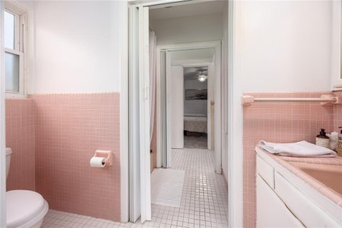 Casa en venta en Gainesville, Florida, 4 dormitorios, 325.99 m2 № 1775105 - foto 27