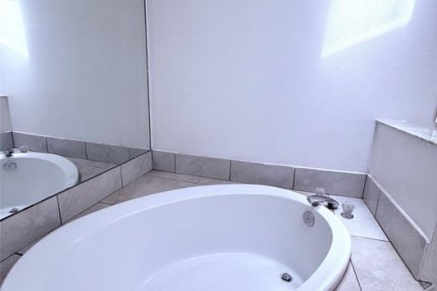 Купить виллу или дом в Орландо, Флорида 3 комнаты, 106.47м2, № 1817775 - фото 11