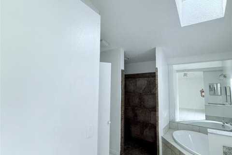 Купить виллу или дом в Орландо, Флорида 3 комнаты, 106.47м2, № 1817775 - фото 9