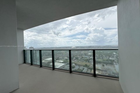 Купить кондоминиум в Майами, Флорида 2 комнаты, 79.62м2, № 1702399 - фото 14