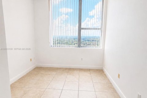 Copropriété à louer à Sunrise, Floride: 3 chambres, 118.08 m2 № 2346466 - photo 13