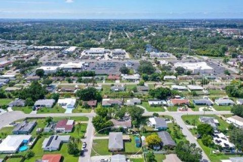 House in Bradenton, Florida 3 bedrooms, 108.23 sq.m. № 2216006 - photo 19