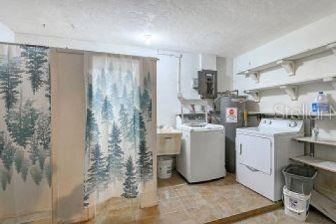House in Bradenton, Florida 3 bedrooms, 108.23 sq.m. № 2216006 - photo 13