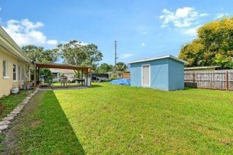 House in Bradenton, Florida 3 bedrooms, 108.23 sq.m. № 2216006 - photo 14