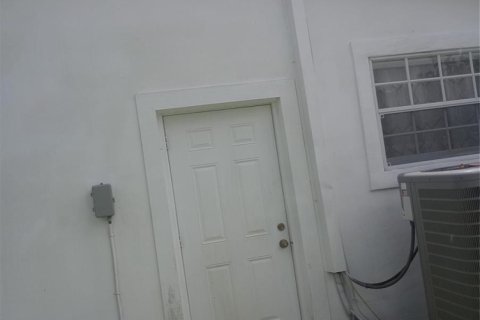 Commercial property in Miramar, Florida 1 bedroom, 154.03 sq.m. № 2260782 - photo 7
