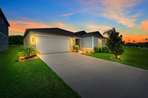 House in San Antonio, Florida 4 bedrooms, 180.14 sq.m. № 2316633
