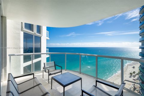 Copropriété à vendre à Sunny Isles Beach, Floride: 3 chambres, 207.17 m2 № 1978472 - photo 22
