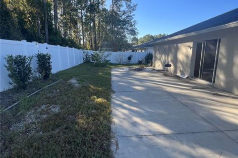 House in Palm Coast, Florida 4 bedrooms, 145.11 sq.m. № 1735584 - photo 11