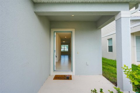 Villa ou maison à louer à Davenport, Floride: 4 chambres, 204.66 m2 № 2113354 - photo 3