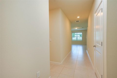 Villa ou maison à louer à Davenport, Floride: 4 chambres, 204.66 m2 № 2113354 - photo 6