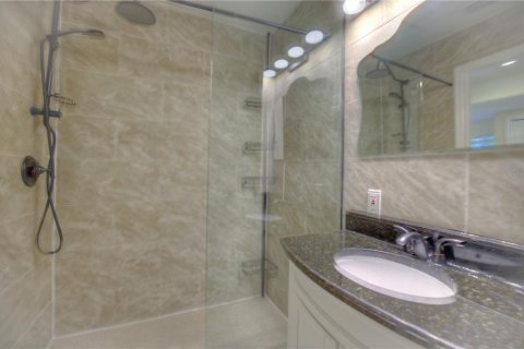 House in Tampa, Florida 3 bedrooms, 104.89 sq.m. № 1879634 - photo 27