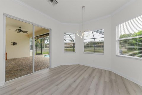 Villa ou maison à vendre à Land O' Lakes, Floride: 4 chambres, 306.67 m2 № 1918282 - photo 11