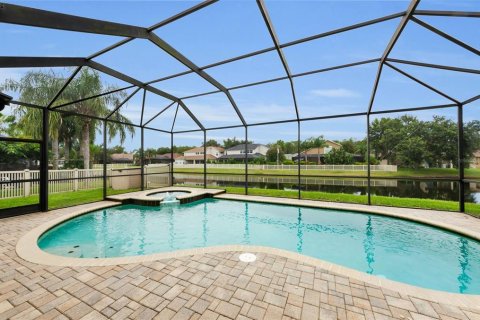 Villa ou maison à vendre à Land O' Lakes, Floride: 4 chambres, 306.67 m2 № 1918282 - photo 17