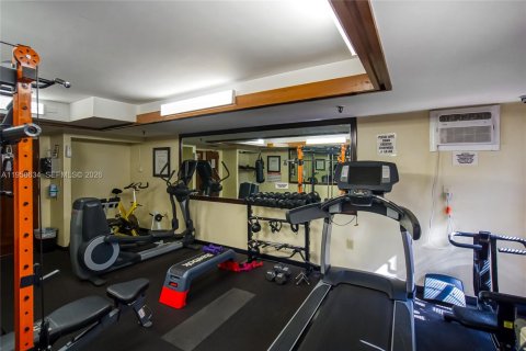 Купить кондоминиум в Майами, Флорида 2 спальни, 111.2м2, № 2024405 - фото 28