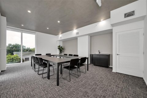 Copropriété à louer à North Miami, Floride: 2 chambres, 69.68 m2 № 1941781 - photo 14