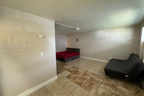 Copropriété à louer à Miami, Floride: 1 chambre, 36.05 m2 № 2024199 - photo 4