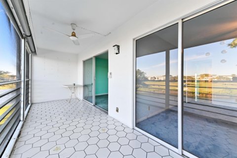 Купить кондоминиум в Коконат Крик, Флорида 4 комнаты, 107.4м2, № 2083122 - фото 23