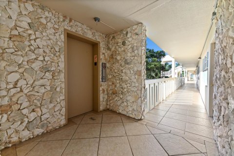 Купить кондоминиум в Коконат Крик, Флорида 4 комнаты, 107.4м2, № 2083122 - фото 3