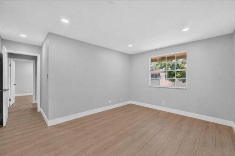 Touwnhouse à vendre à Boca Raton, Floride: 3 chambres, 113.99 m2 № 2338733 - photo 15