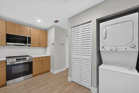 Touwnhouse à vendre à Boca Raton, Floride: 3 chambres, 113.99 m2 № 2338733 - photo 10