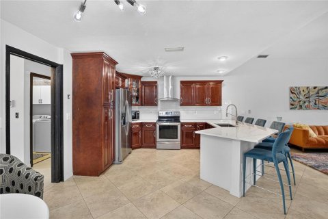 Villa ou maison à vendre à Plant City, Floride: 4 chambres, 203.08 m2 № 2321553 - photo 25