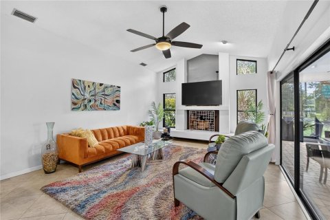 Villa ou maison à vendre à Plant City, Floride: 4 chambres, 203.08 m2 № 2321553 - photo 4