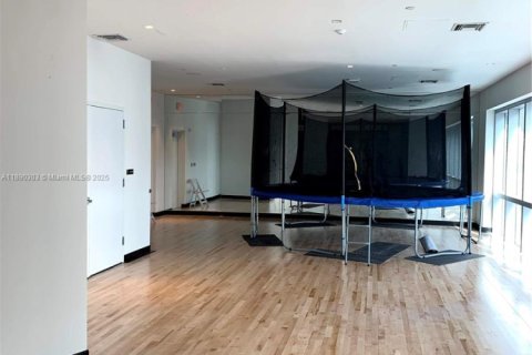 Copropriété à louer à Miami, Floride: 1 chambre, 87.05 m2 № 1946859 - photo 29