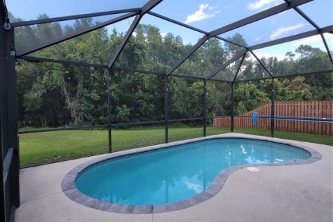 House in Land O' Lakes, Florida 5 bedrooms, 214.6 sq.m. № 2377961 - photo 8