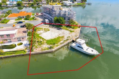 Land in Saint Pete Beach, Florida № 2370823 - photo 15