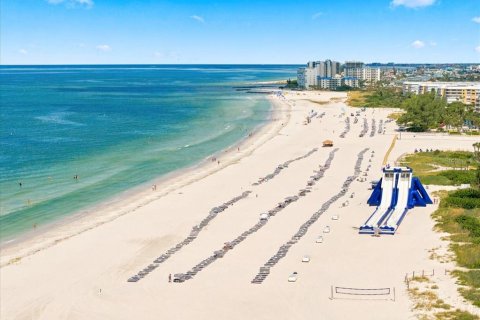 Land in Saint Pete Beach, Florida № 2370823 - photo 25