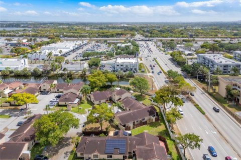 Купить таунхаус в Хайалиа, Флорида 3 спальни, 103.59м2, № 1957275 - фото 8