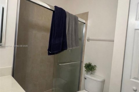 Townhouse in Homestead, Florida 2 bedrooms, 113.71 sq.m. № 2003056 - photo 7