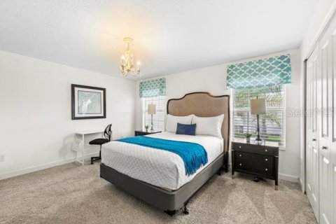 Townhouse in STOREY LAKE in Kissimmee, Florida 4 bedrooms, 177.81 sq.m. № 2386172 - photo 17