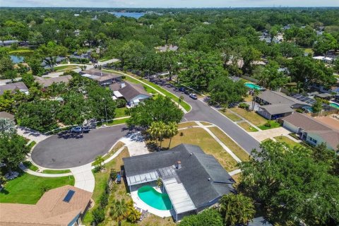 Casa en venta en Tampa, Florida, 4 dormitorios, 223.43 m2 № 1795153 - foto 5