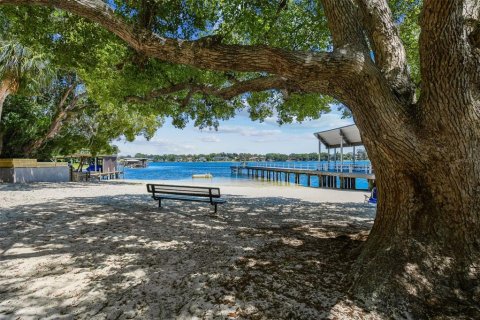 Casa en venta en Tampa, Florida, 4 dormitorios, 223.43 m2 № 1795153 - foto 21