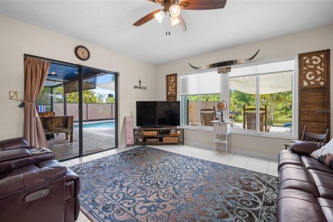 Casa en venta en Port Charlotte, Florida, 3 dormitorios, 134.89 m2 № 1687818 - foto 24