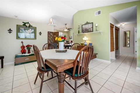 Casa en venta en Port Charlotte, Florida, 3 dormitorios, 134.89 m2 № 1687818 - foto 17