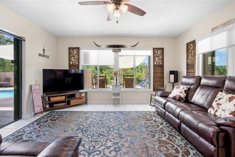 Casa en venta en Port Charlotte, Florida, 3 dormitorios, 134.89 m2 № 1687818 - foto 23
