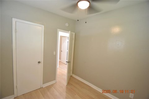 Apartamento en alquiler en Saint Petersburg, Florida, 2 dormitorios, 53.51 m2 № 1798389 - foto 21
