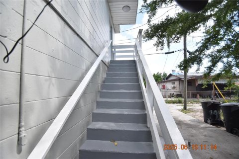 Apartamento en alquiler en Saint Petersburg, Florida, 2 dormitorios, 53.51 m2 № 1798389 - foto 4
