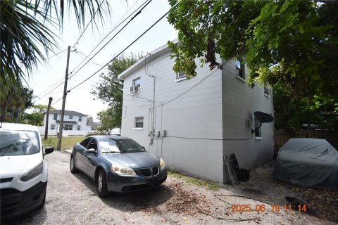 Apartamento en alquiler en Saint Petersburg, Florida, 2 dormitorios, 53.51 m2 № 1798389 - foto 2