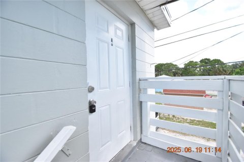 Apartamento en alquiler en Saint Petersburg, Florida, 2 dormitorios, 53.51 m2 № 1798389 - foto 5