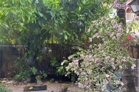 Touwnhouse à louer à Miami, Floride: 3 chambres, 132.85 m2 № 1933400 - photo 13