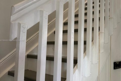 Touwnhouse à louer à Miami, Floride: 3 chambres, 132.85 m2 № 1933400 - photo 11