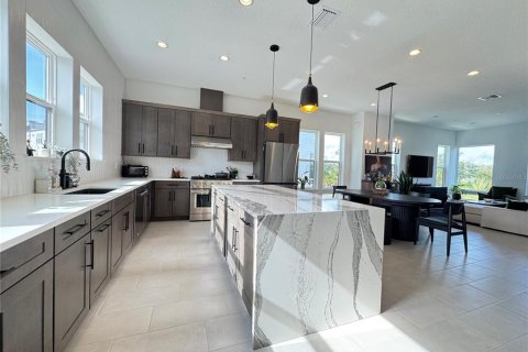 Townhouse in Orlando, Florida 3 bedrooms, 193.7 sq.m. № 2304793 - photo 21