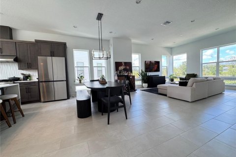 Townhouse in Orlando, Florida 3 bedrooms, 193.7 sq.m. № 2304793 - photo 12