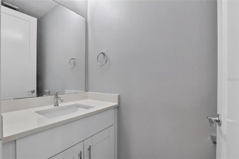 Снять в аренду таунхаус в Орландо, Флорида 4 комнаты, 161.28м2, № 2427174 - фото 22