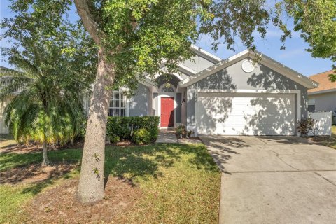 House in Davenport, Florida 4 bedrooms, 155.52 sq.m. № 1655129 - photo 5